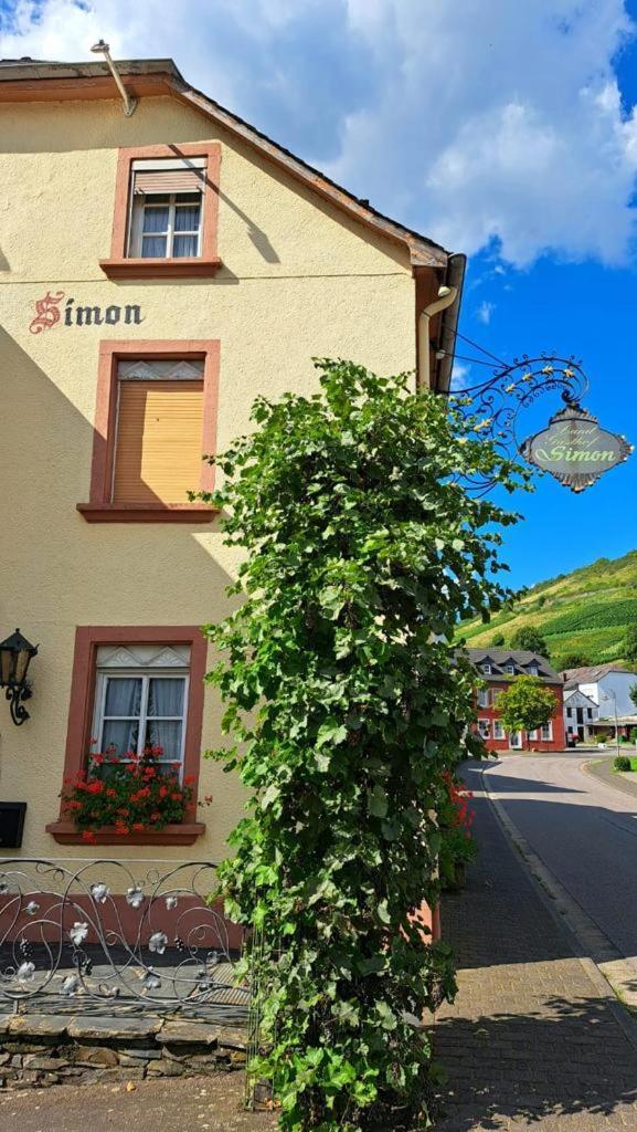 Hotel Landgasthof Simon Waldrach Exteriör bild